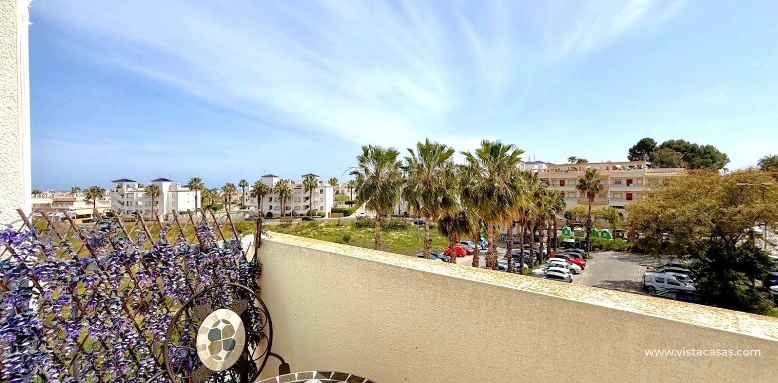 Apartamento de 2 habitaciones en Villamartin en venta - 245.000 € (Ref: 9752312)