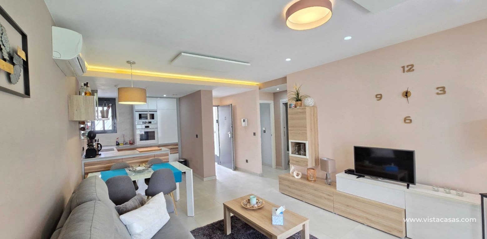 2 chambre Appartement à vendre à Punta Prima - 259 900 € (Ref: 9752314)