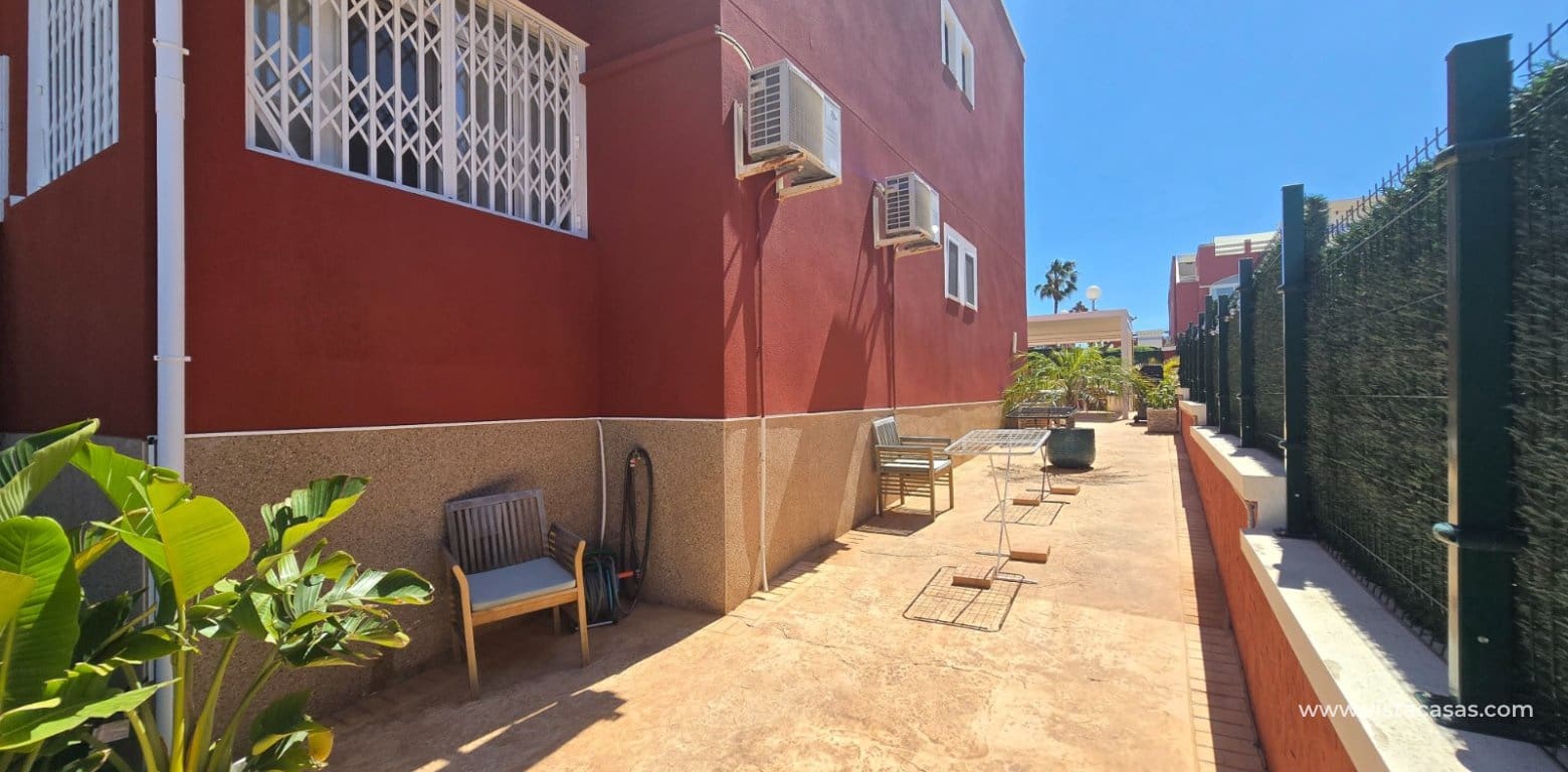 2 makuuhuone Huoneisto myytävänä paikassa Los Altos - 215 000 € (Ref: 9756321)