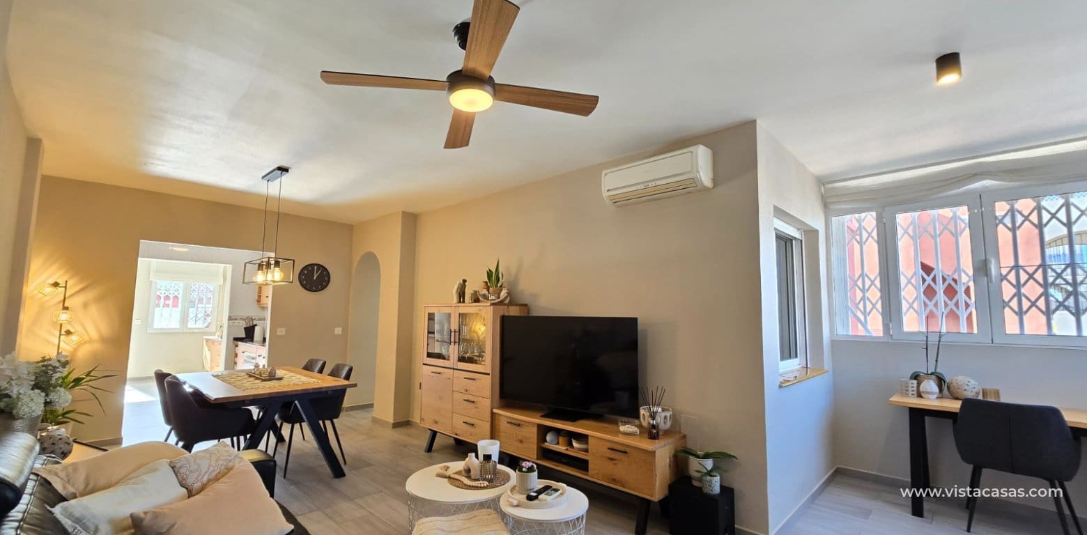 2 makuuhuone Huoneisto myytävänä paikassa Los Altos - 215 000 € (Ref: 9756321)