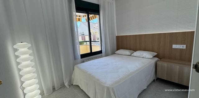 2 chambre Appartement à vendre à Villamartin, Orihuela - 249 000 € (Ref: 9756322)