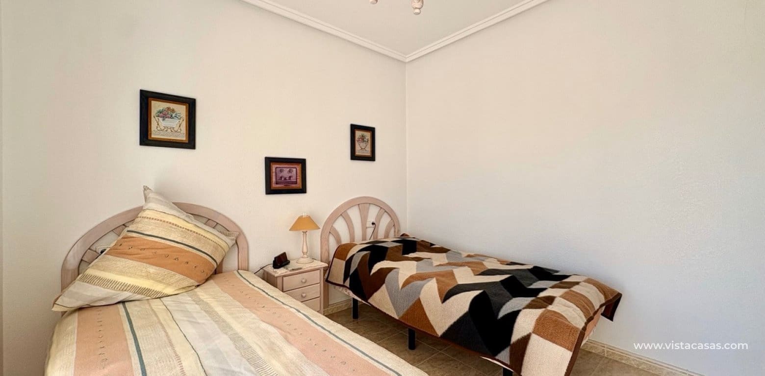 2 makuuhuone Omakotitalo myytävänä paikassa Ciudad Quesada - 185 000 € (Ref: 9764766)