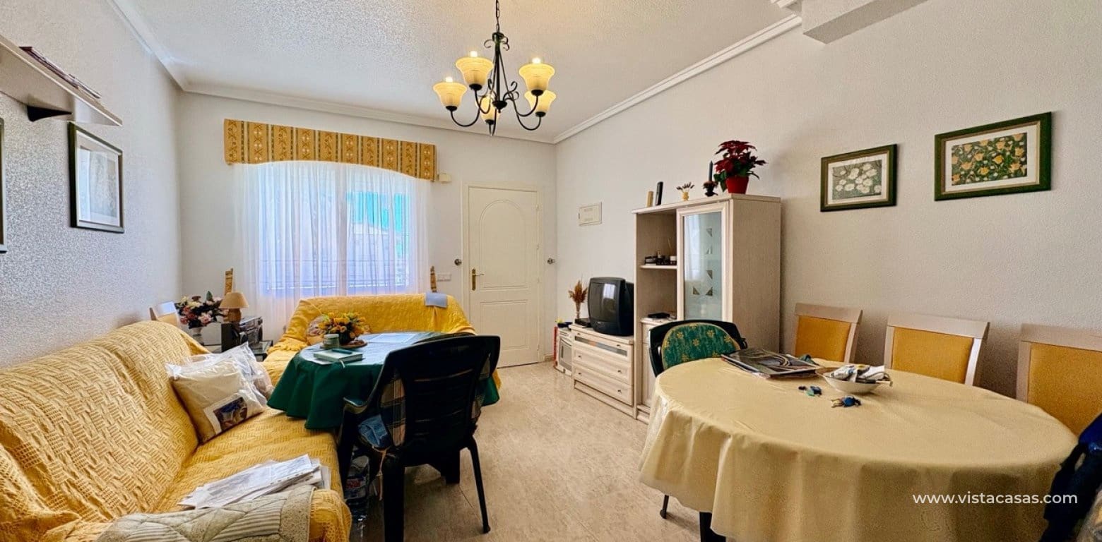 2 makuuhuone Omakotitalo myytävänä paikassa Ciudad Quesada - 185 000 € (Ref: 9764766)