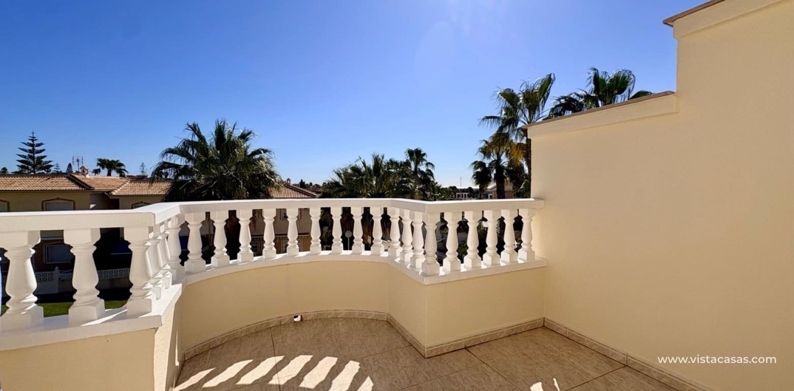 2 makuuhuone Omakotitalo myytävänä paikassa Ciudad Quesada - 185 000 € (Ref: 9764766)