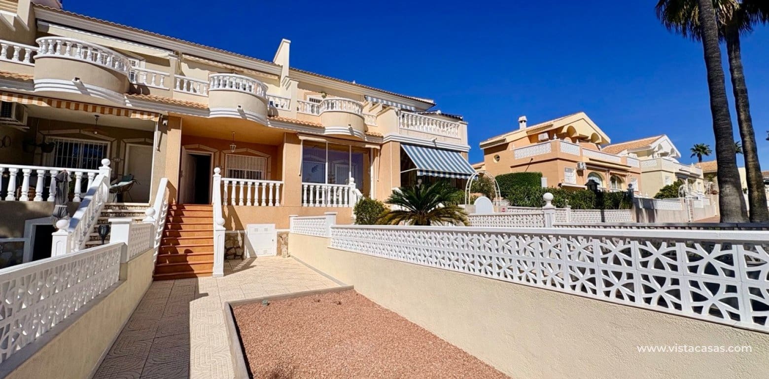 2 makuuhuone Omakotitalo myytävänä paikassa Ciudad Quesada - 185 000 € (Ref: 9764766)