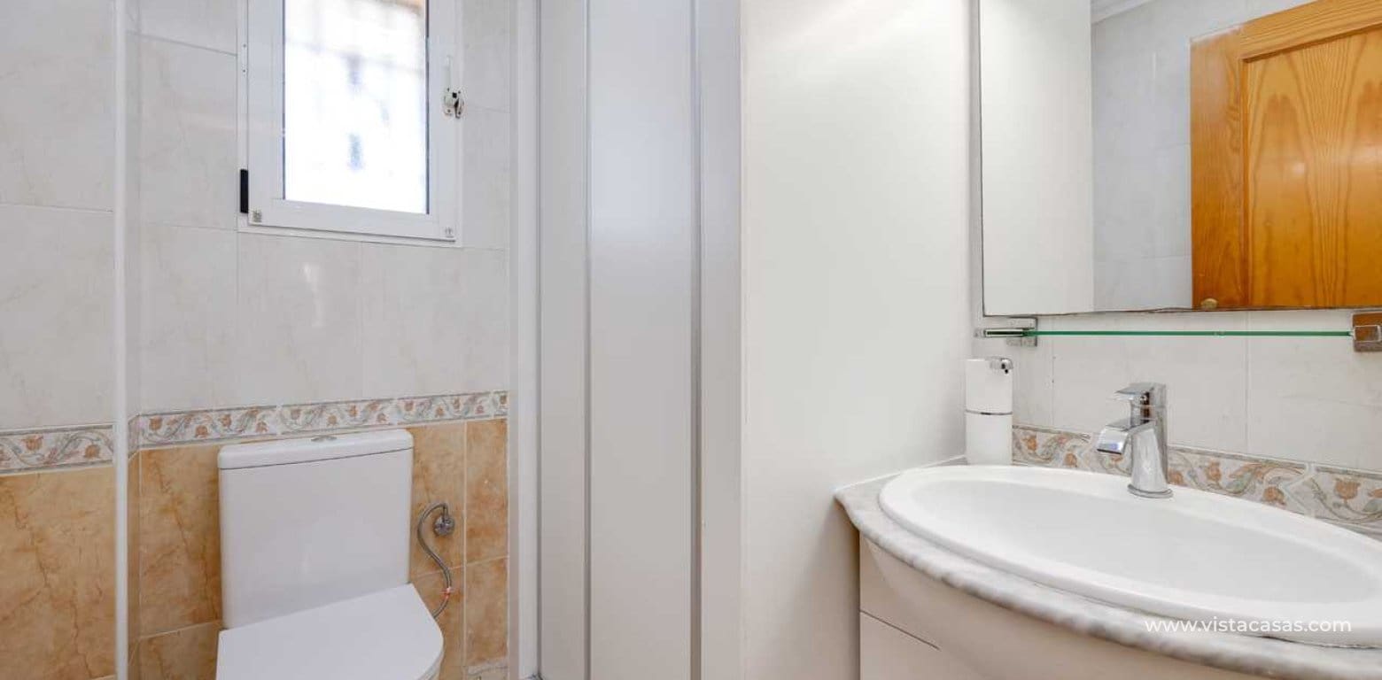 Casa de 3 habitaciones en Torrevieja en venta - 249.900 € (Ref: 9764770)