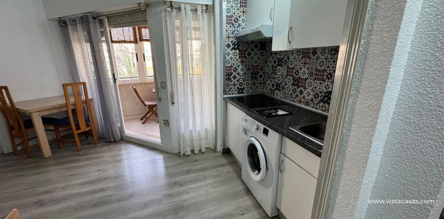 Appartement à vendre à Torrevieja - 99 500 € (Ref: 9764771)