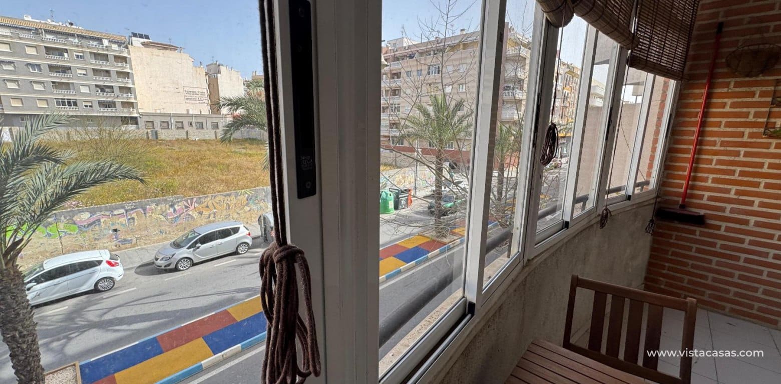 Appartement à vendre à Torrevieja - 99 500 € (Ref: 9764771)