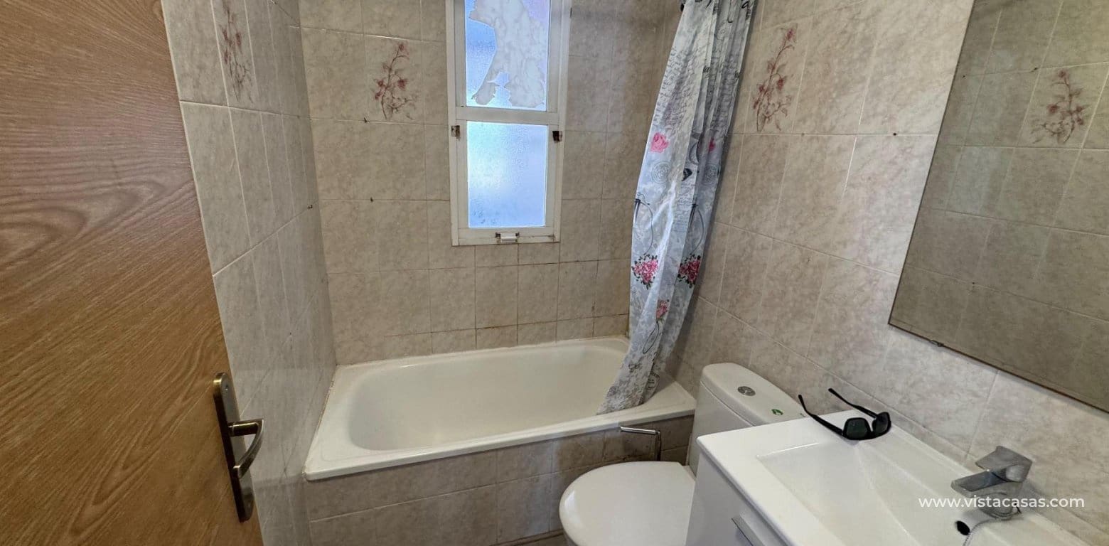 Appartement à vendre à Torrevieja - 99 500 € (Ref: 9764771)