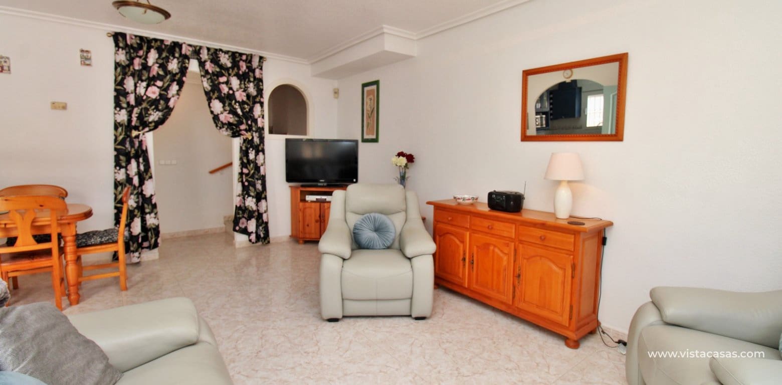 Casa de 3 habitaciones en Playa Flamenca en venta con piscina - 249.950 € (Ref: 9770200)