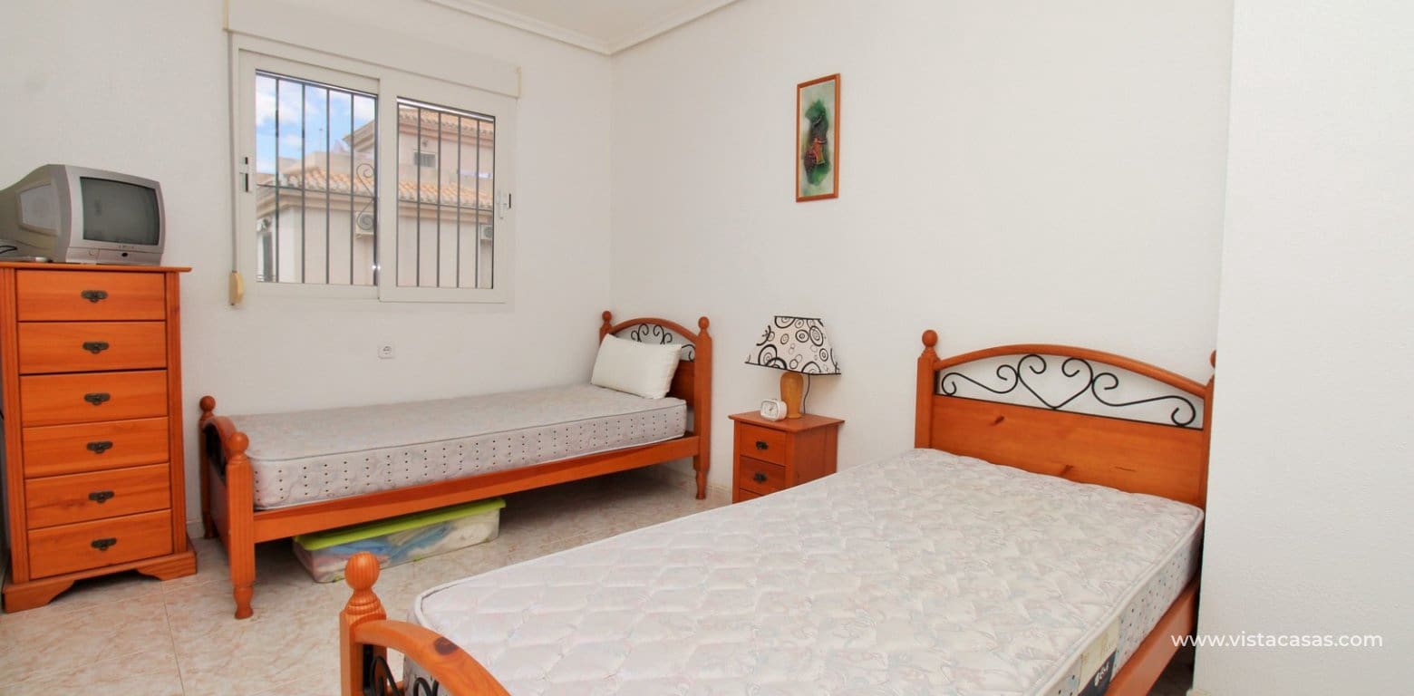 Casa de 3 habitaciones en Playa Flamenca en venta con piscina - 249.950 € (Ref: 9770200)