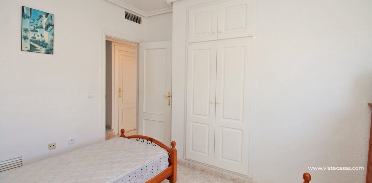 Casa de 3 habitaciones en Playa Flamenca en venta con piscina - 249.950 € (Ref: 9770200)