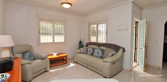 Casa de 3 habitaciones en Playa Flamenca, Orihuela en venta con piscina - 249.950 € (Ref: 9770200)