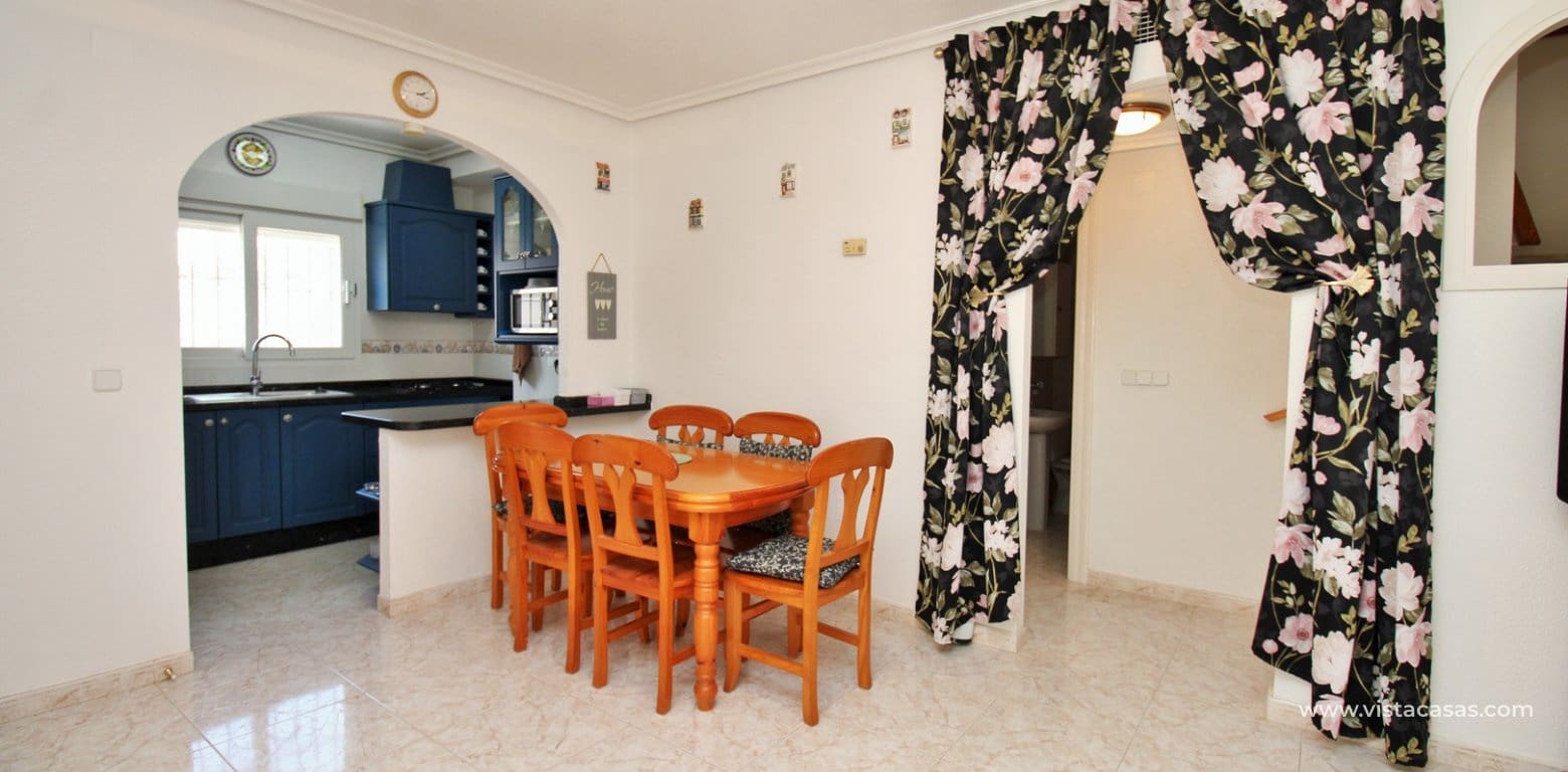 Casa de 3 habitaciones en Playa Flamenca en venta con piscina - 249.950 € (Ref: 9770200)
