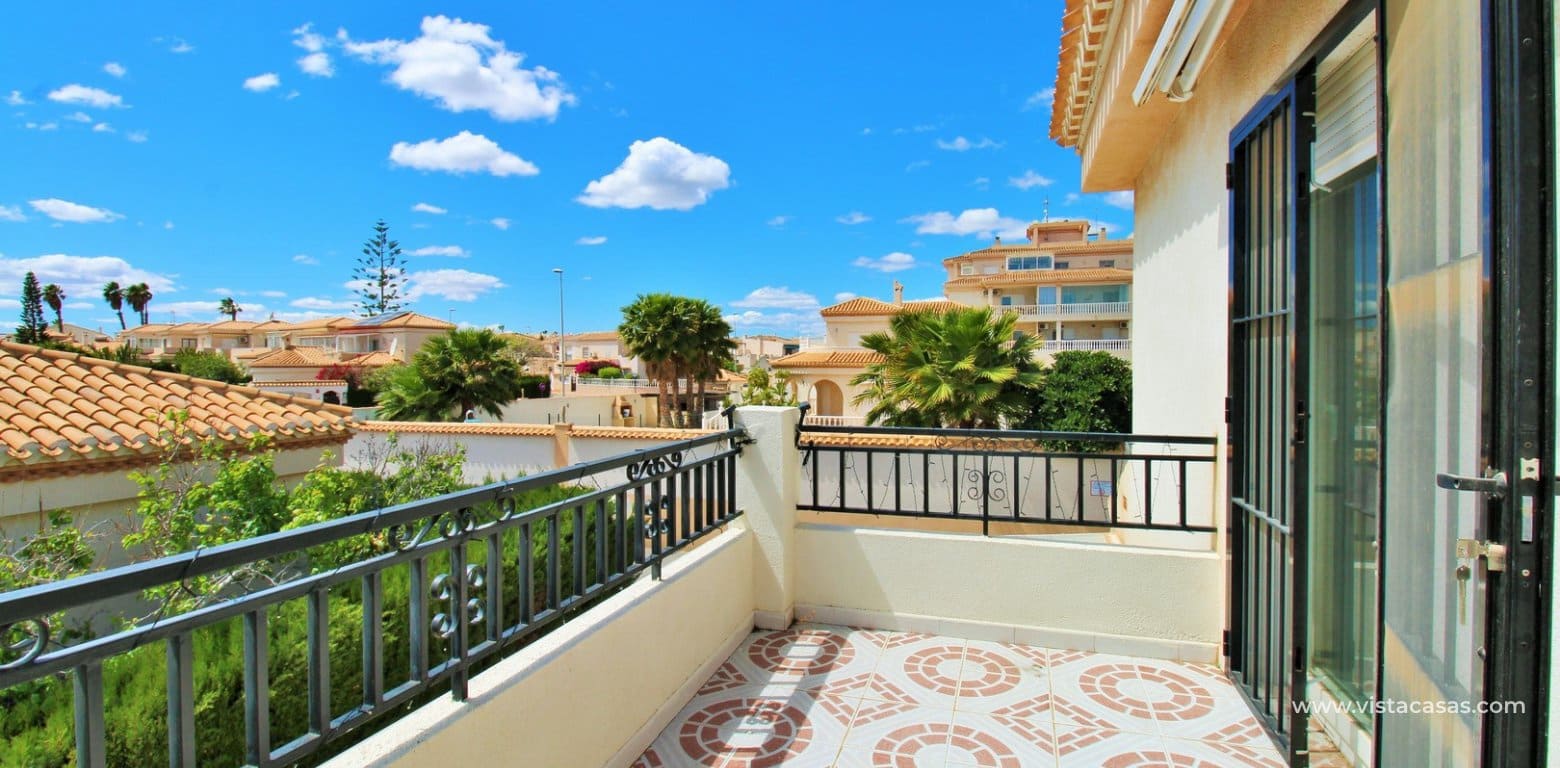 Casa de 3 habitaciones en Playa Flamenca en venta con piscina - 249.950 € (Ref: 9770200)