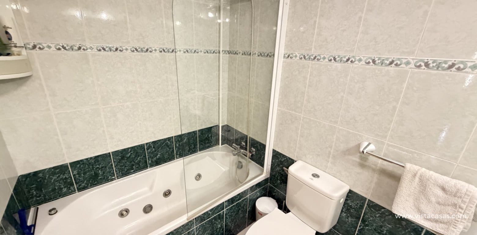 2 bedroom Apartment for sale in La Zenia - € 199,999 (Ref: 9770884)