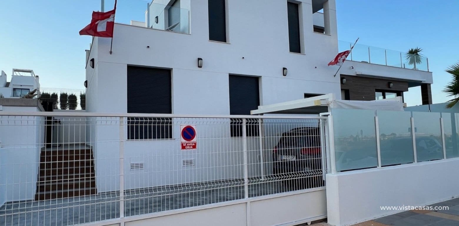 3 soveværelse Villa til salg i Los Montesinos - € 515.000 (Ref: 9770886)