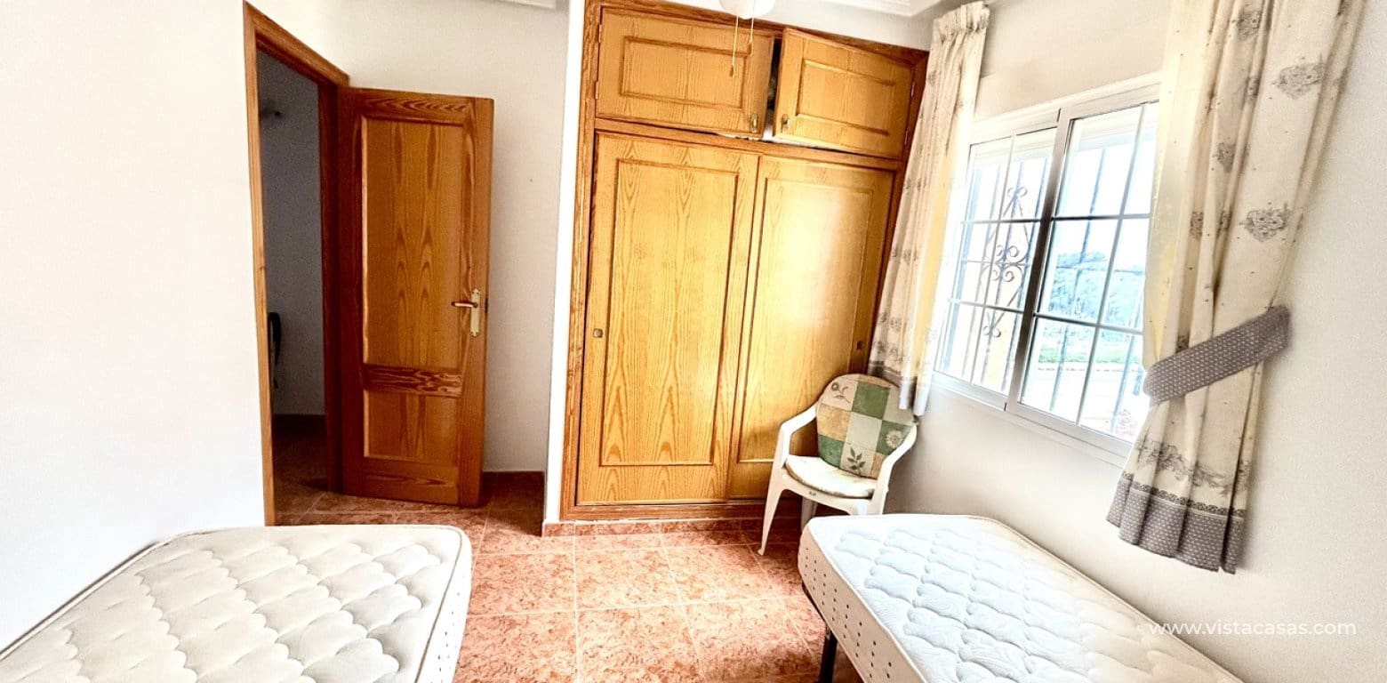 Casa de 3 habitaciones en Cabo Roig en venta - 220.000 € (Ref: 9770889)