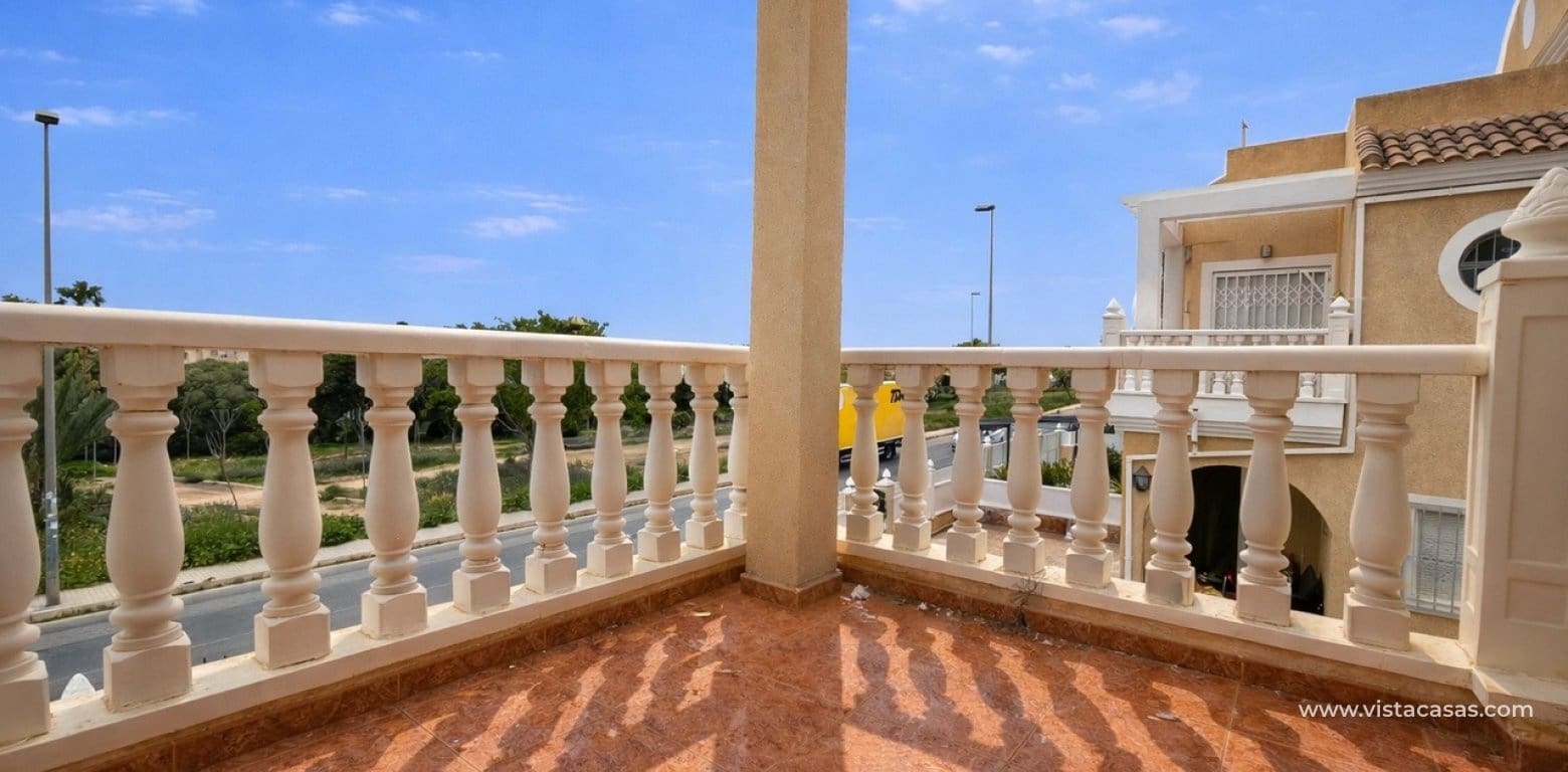 Casa de 3 habitaciones en Cabo Roig en venta - 220.000 € (Ref: 9770889)