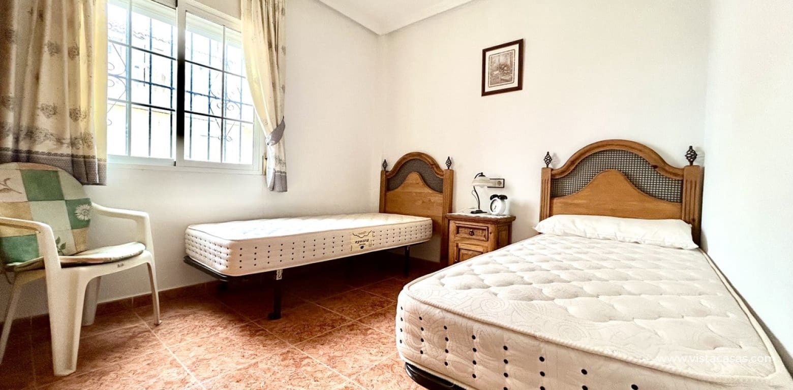 Casa de 3 habitaciones en Cabo Roig en venta - 220.000 € (Ref: 9770889)