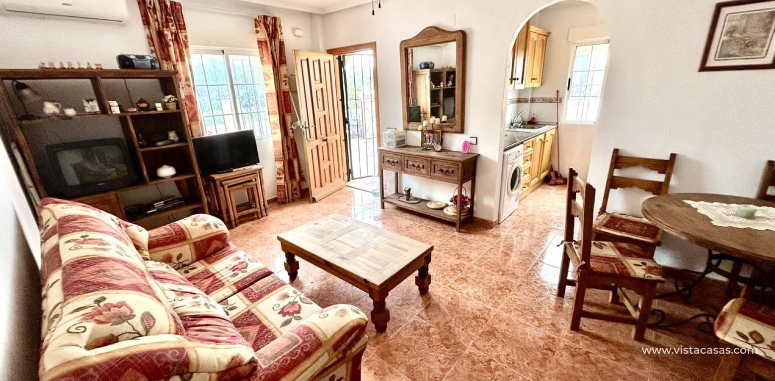 Casa de 3 habitaciones en Cabo Roig en venta - 220.000 € (Ref: 9770889)