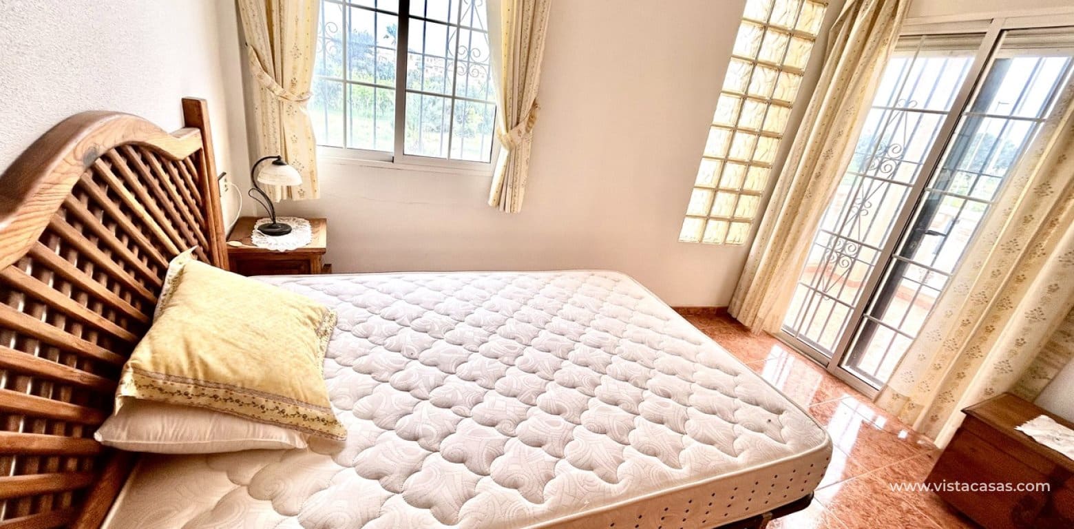 Casa de 3 habitaciones en Cabo Roig en venta - 220.000 € (Ref: 9770889)