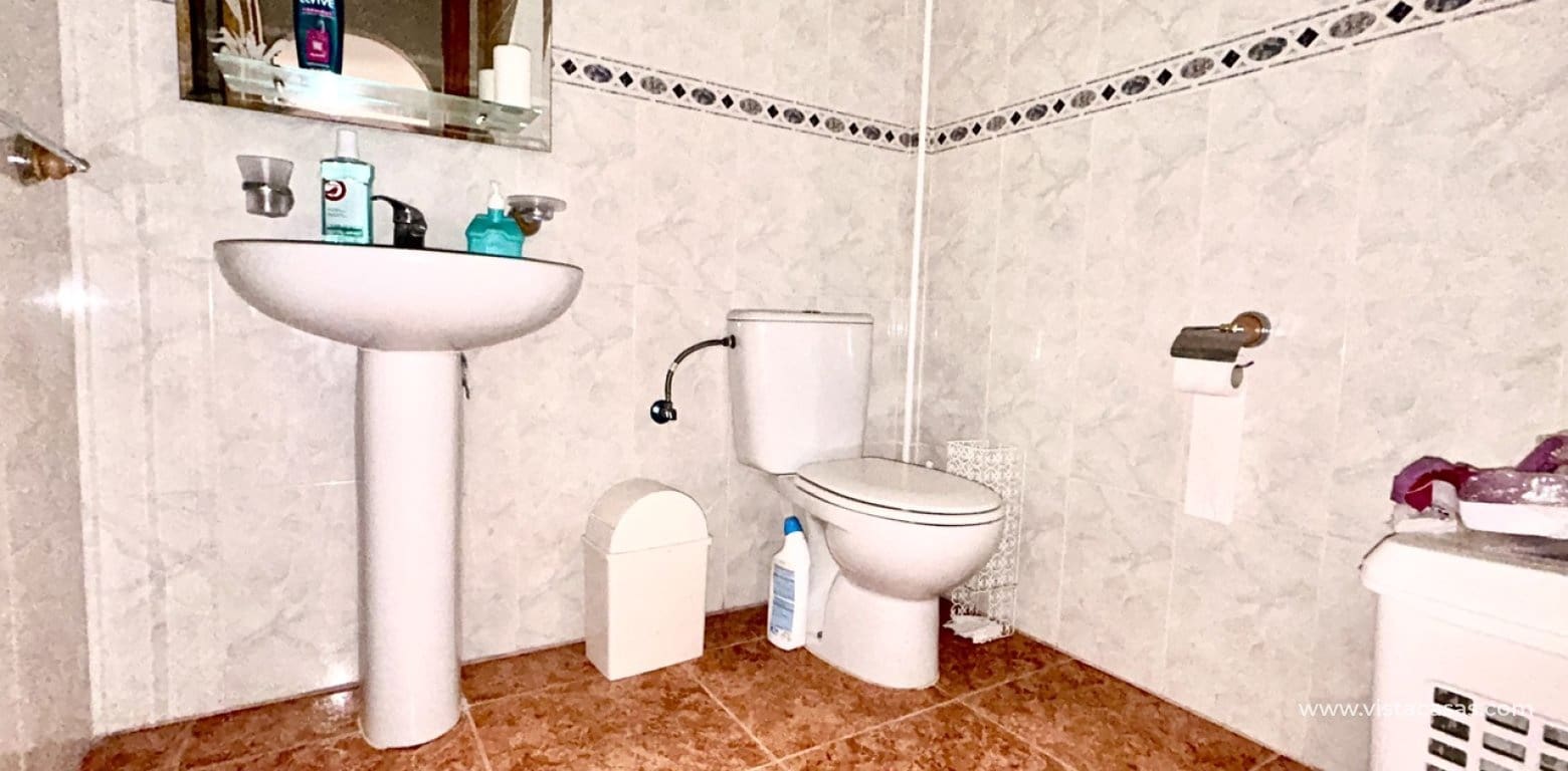 Casa de 3 habitaciones en Cabo Roig en venta - 220.000 € (Ref: 9770889)