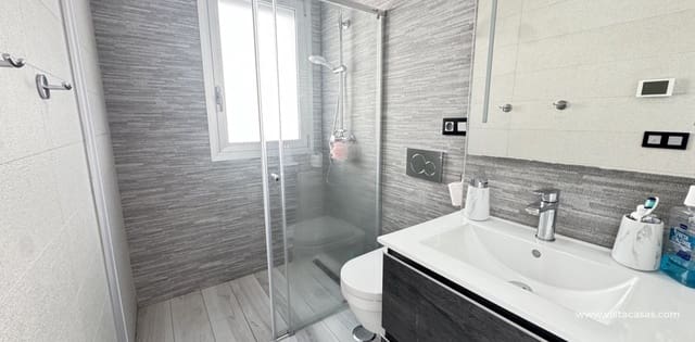 4 slaapkamer Villa te koop in Cabo Roig, Orihuela - € 649.000 (Ref: 9773426)