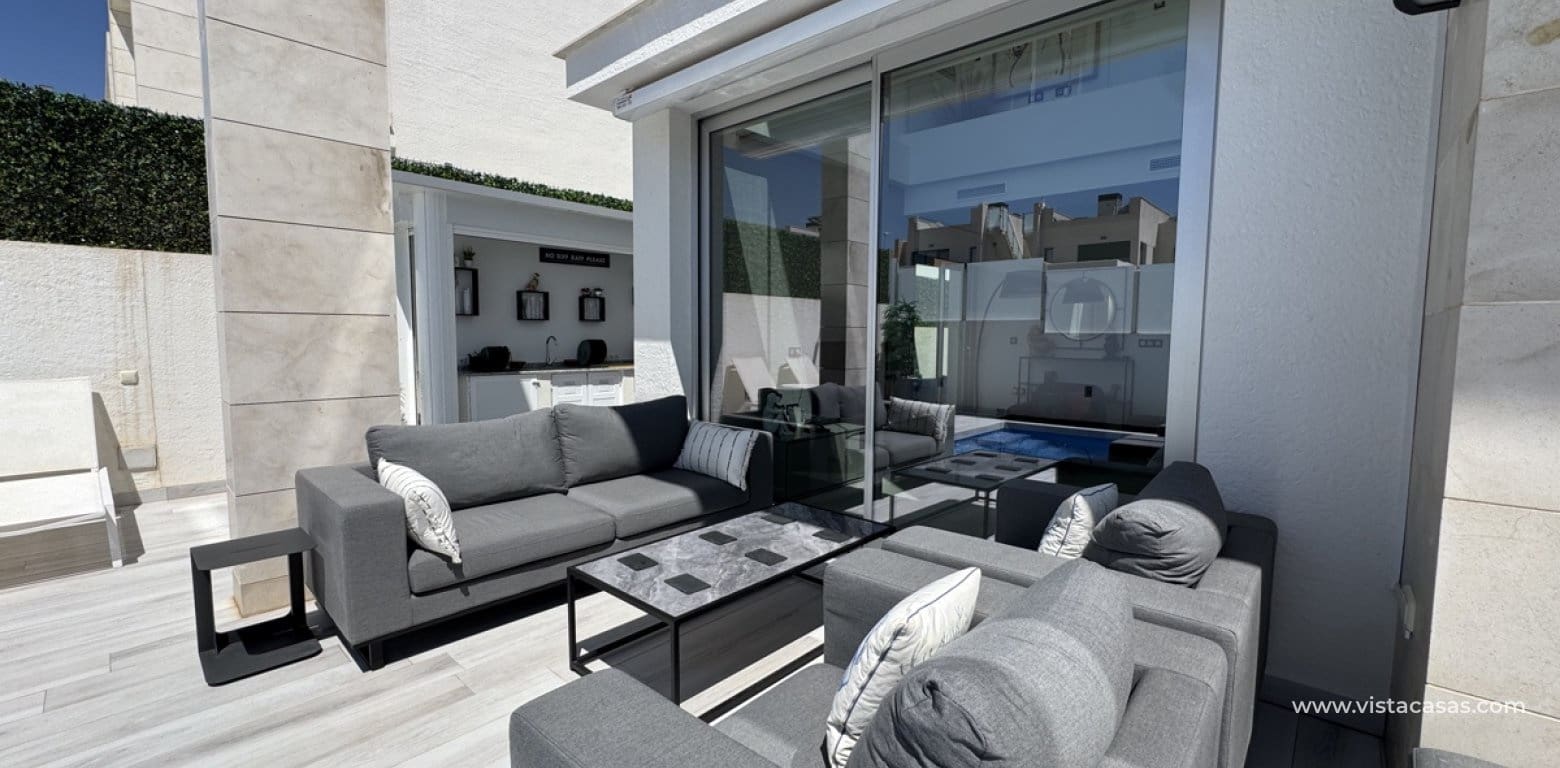 4 slaapkamer Villa te koop in Cabo Roig - € 649.000 (Ref: 9773426)