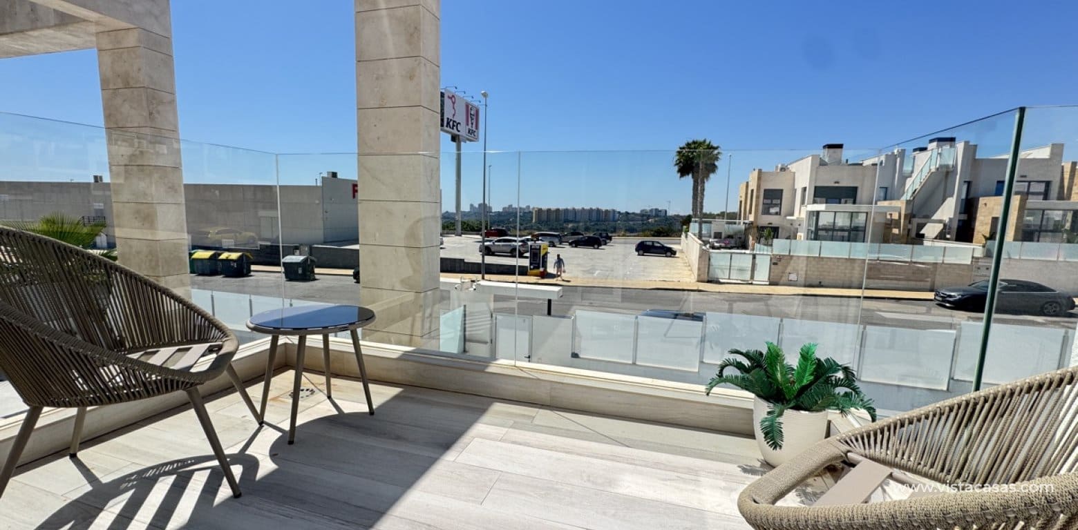 4 slaapkamer Villa te koop in Cabo Roig - € 649.000 (Ref: 9773426)