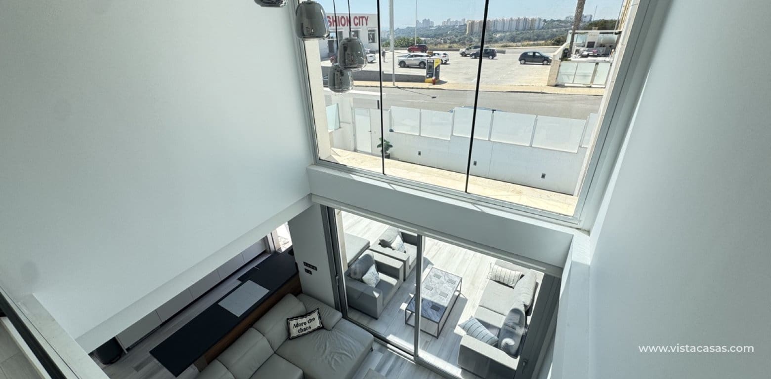 4 slaapkamer Villa te koop in Cabo Roig - € 649.000 (Ref: 9773426)