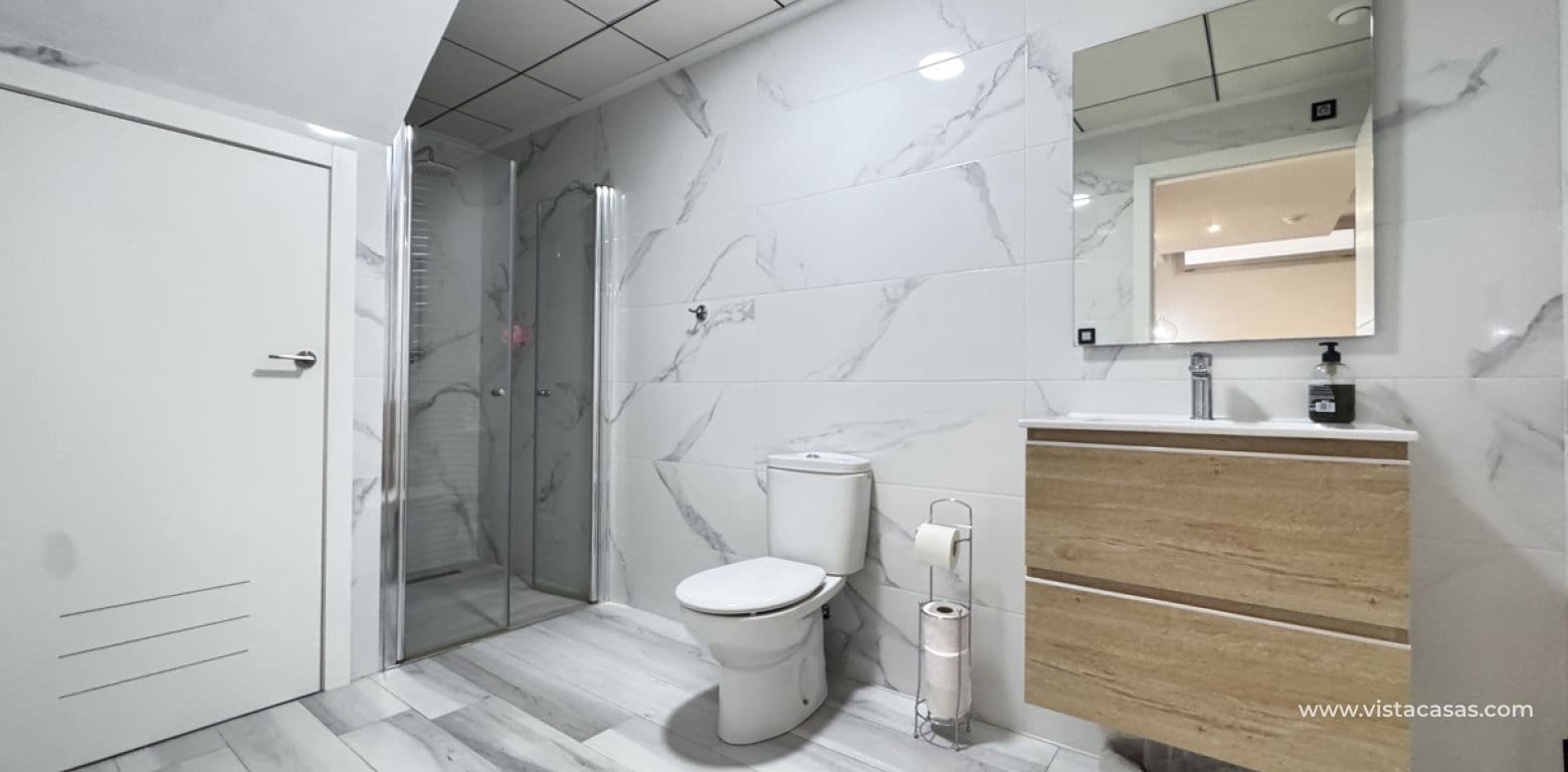 4 slaapkamer Villa te koop in Cabo Roig - € 649.000 (Ref: 9773426)