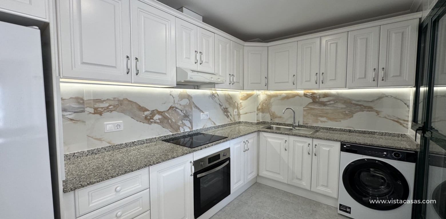 2 makuuhuone Huoneisto myytävänä paikassa Villamartin - 249 000 € (Ref: 9773428)