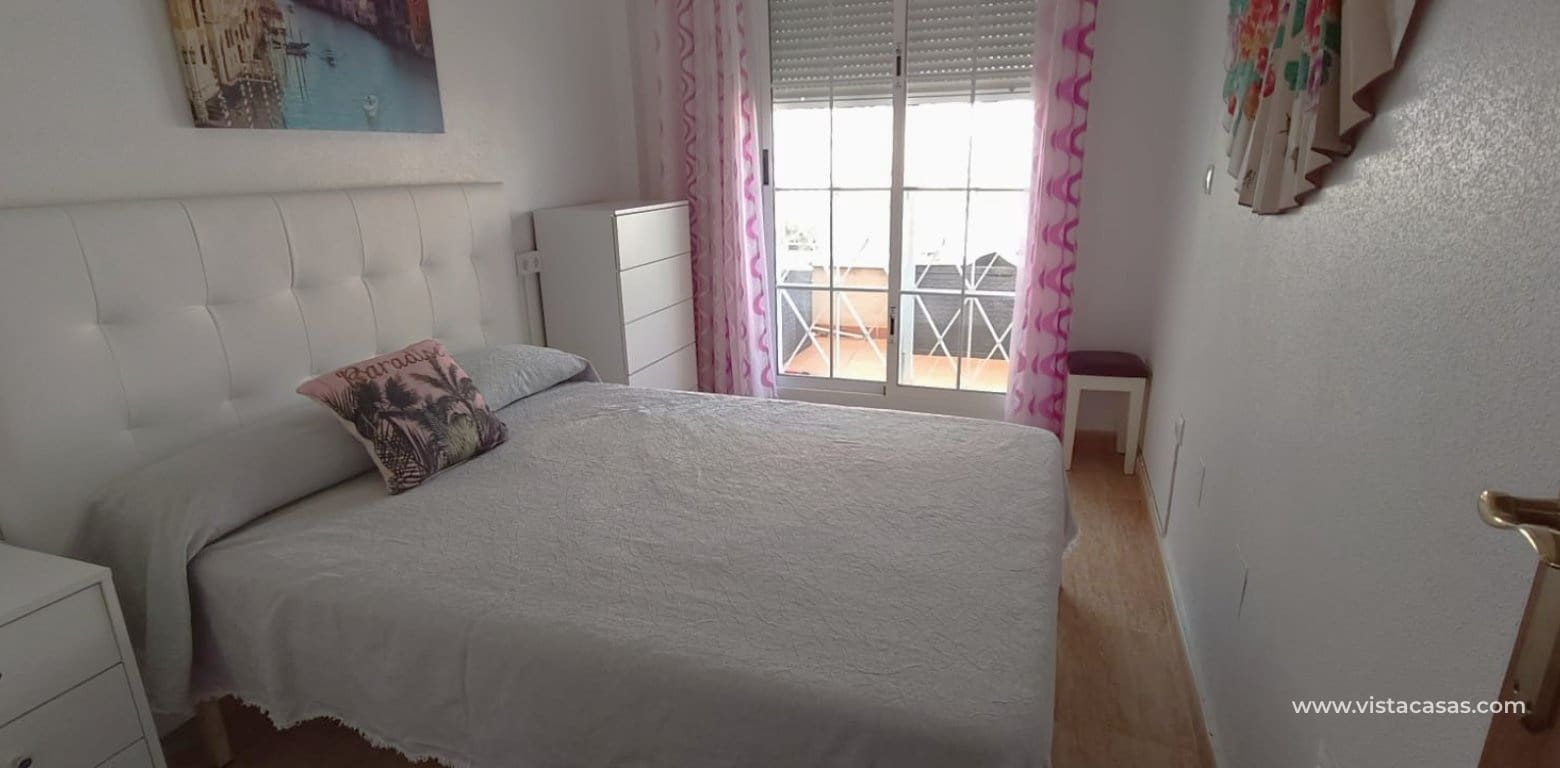 Casa de 2 habitaciones en Playa Flamenca en venta - 185.000 € (Ref: 9778424)