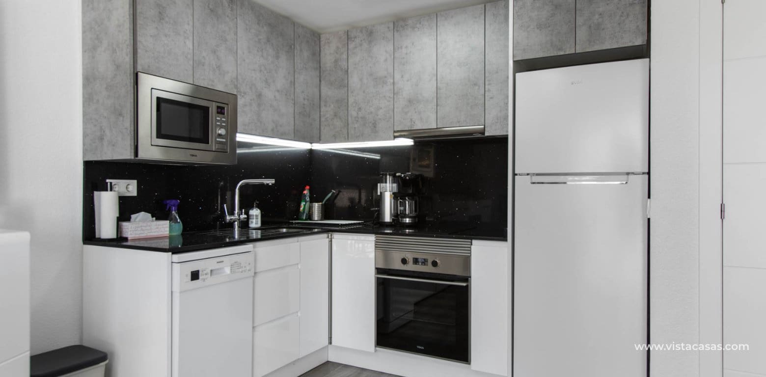 2 bedroom Apartment for sale in Los Balcones - € 163,000 (Ref: 9780787)