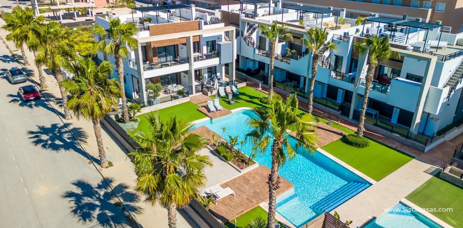 2 bedroom Apartment for sale in El Raso - € 265,000 (Ref: 9780789)