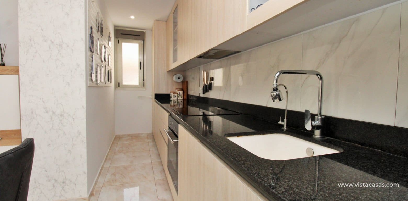 3 slaapkamer Villa te koop in Villamartin met zwembad - € 469.000 (Ref: 9782853)