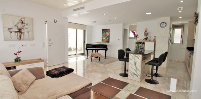 3 slaapkamer Villa te koop in Villamartin, Orihuela met zwembad - € 469.000 (Ref: 9782853)