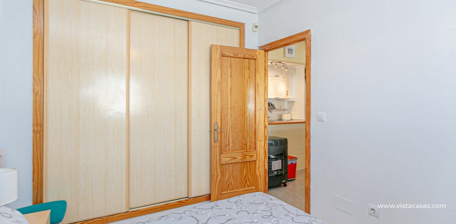 3 bedroom Apartment for sale in Playa Flamenca with pool garage - € 199,000 (Ref: 9783266)