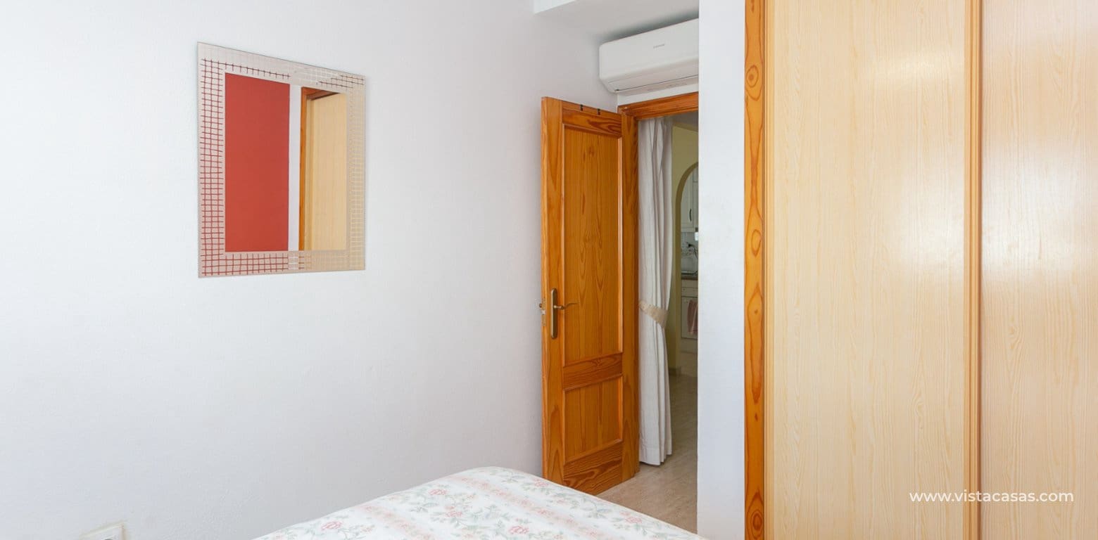 3 bedroom Apartment for sale in Playa Flamenca with pool garage - € 199,000 (Ref: 9783266)