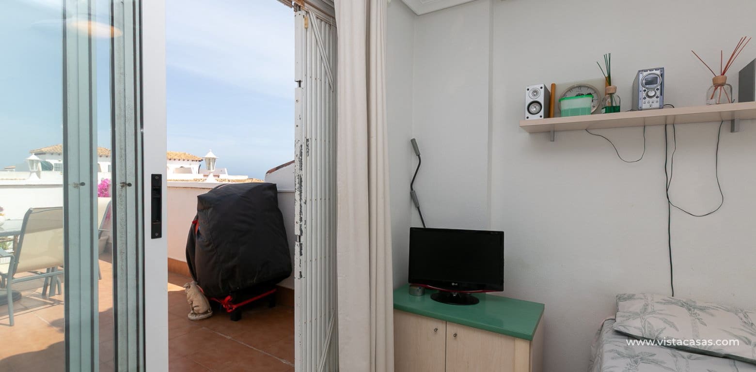 3 bedroom Apartment for sale in Playa Flamenca with pool garage - € 199,000 (Ref: 9783266)