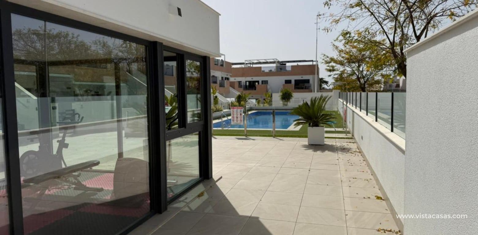 Apartamento de 2 habitaciones en Pilar de la Horadada en venta - 269.900 € (Ref: 9784300)