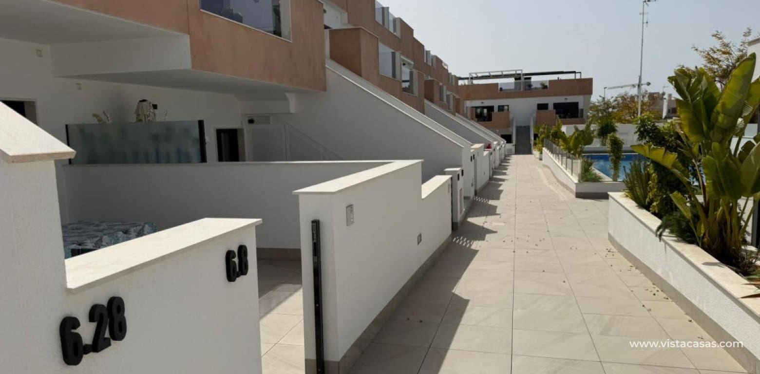 Apartamento de 2 habitaciones en Pilar de la Horadada en venta - 269.900 € (Ref: 9784300)