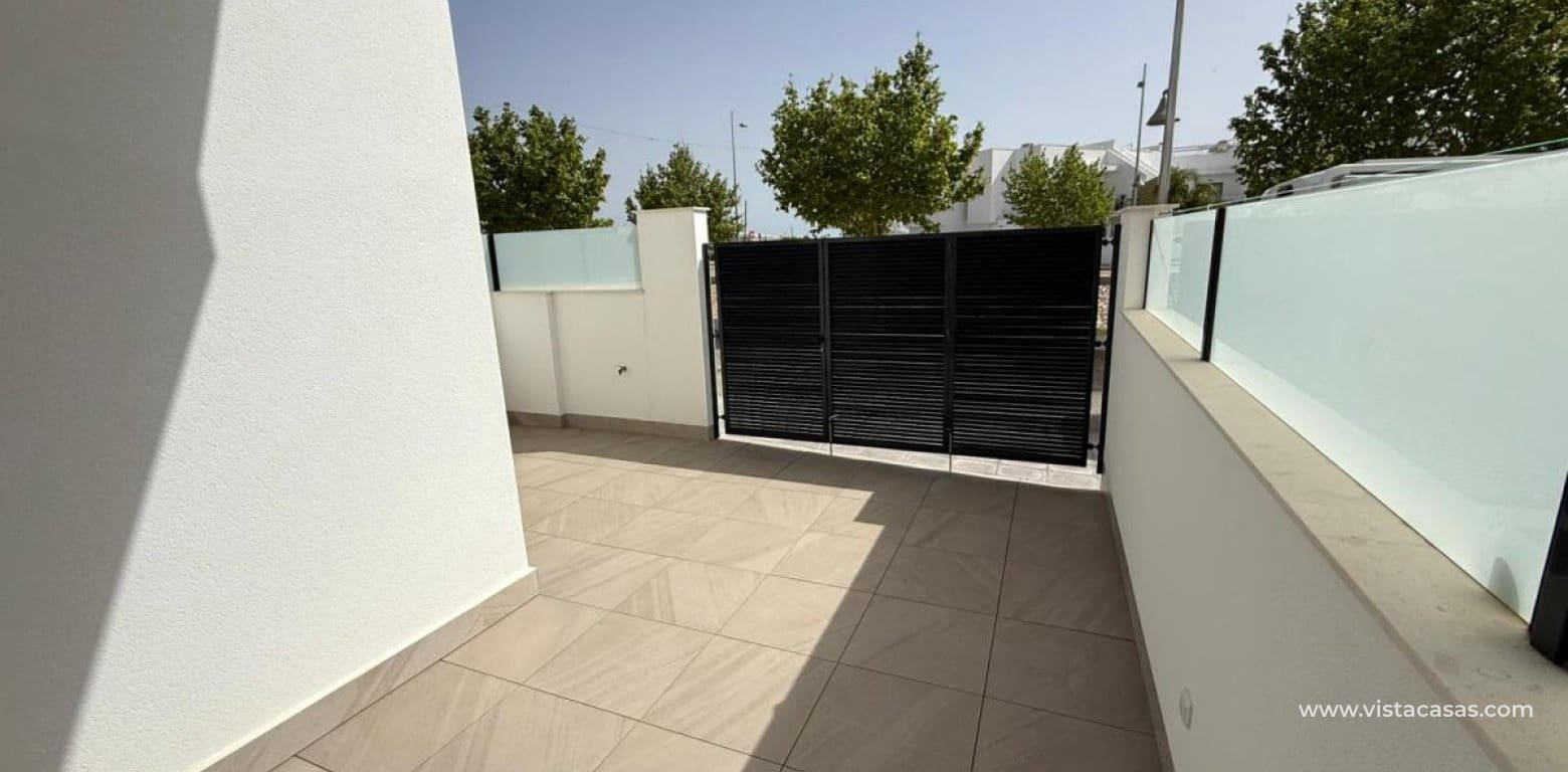 Apartamento de 2 habitaciones en Pilar de la Horadada en venta - 269.900 € (Ref: 9784300)