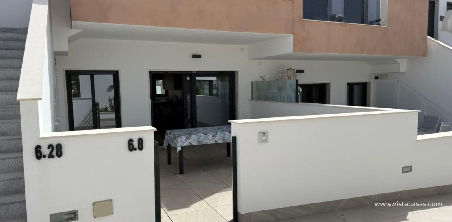 Apartamento de 2 habitaciones en Pilar de la Horadada en venta - 269.900 € (Ref: 9784300)