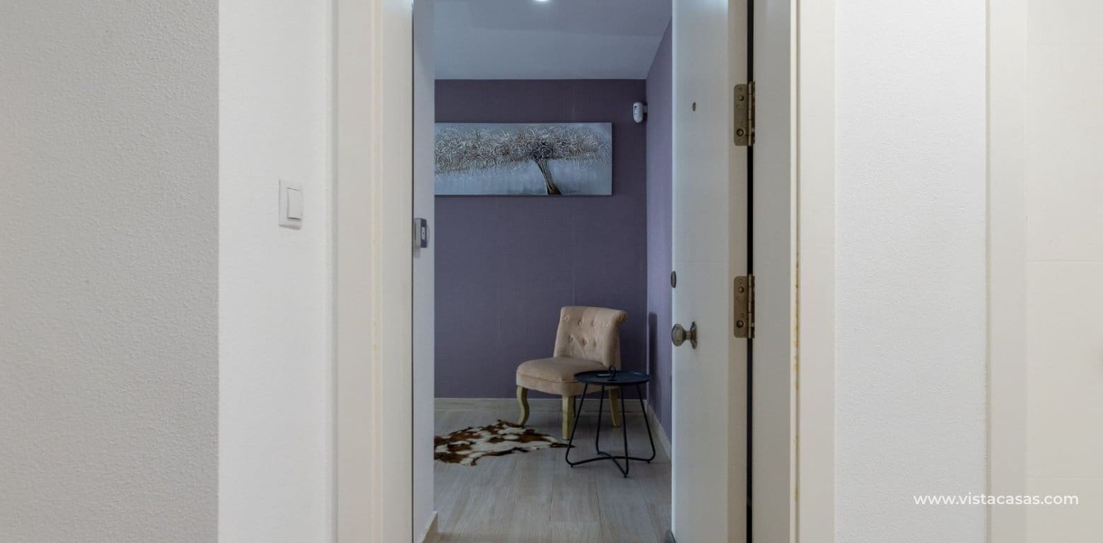 2 slaapkamer Appartement te koop in Villamartin - € 225.000 (Ref: 9784301)