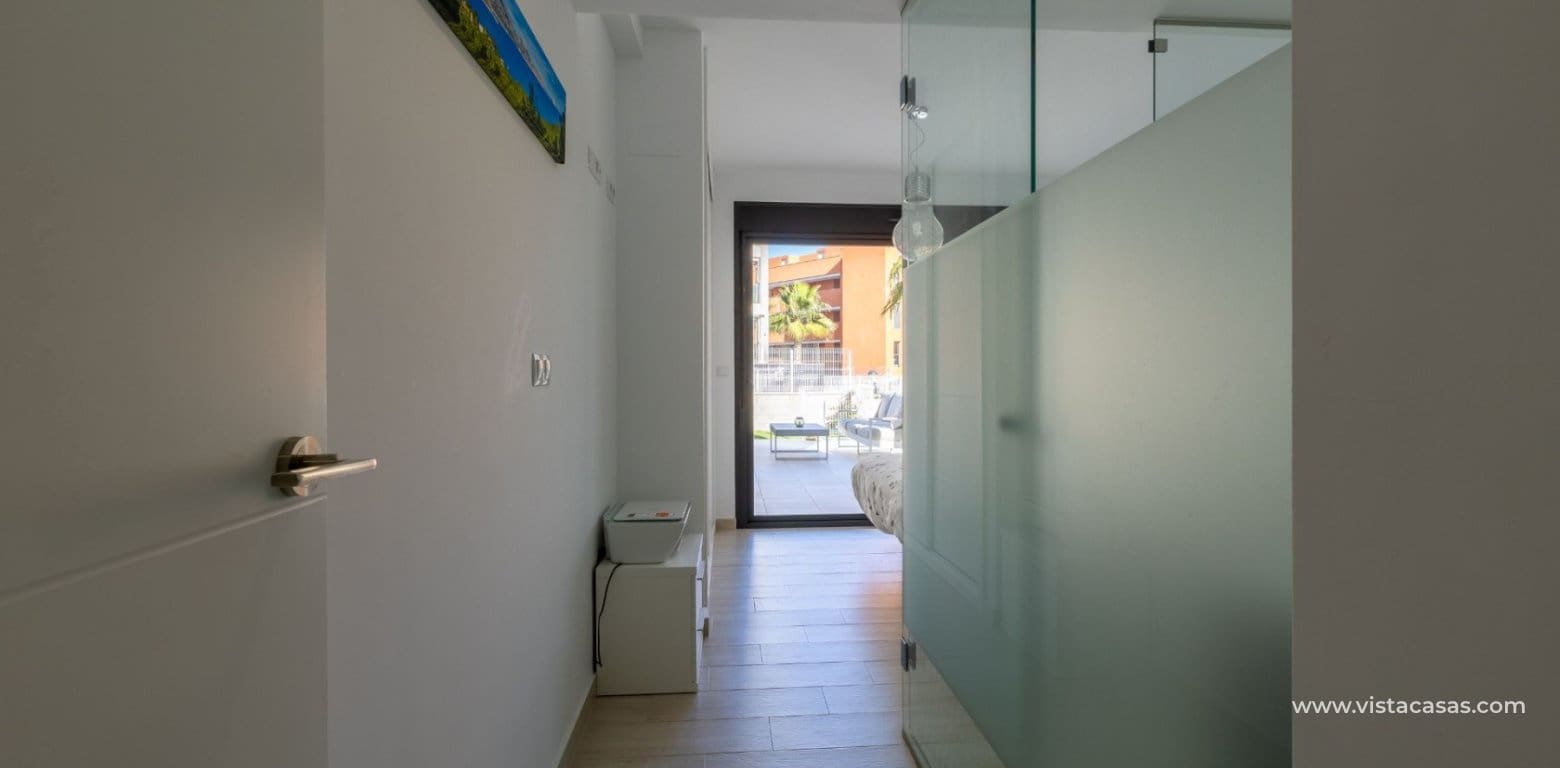 2 slaapkamer Appartement te koop in Villamartin - € 225.000 (Ref: 9784301)