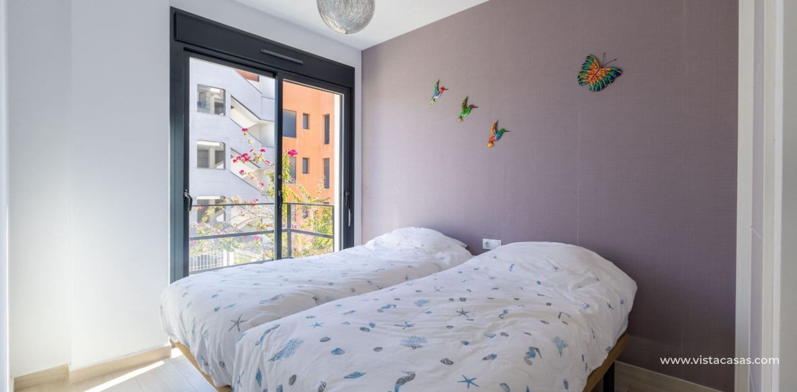 2 slaapkamer Appartement te koop in Villamartin - € 225.000 (Ref: 9784301)