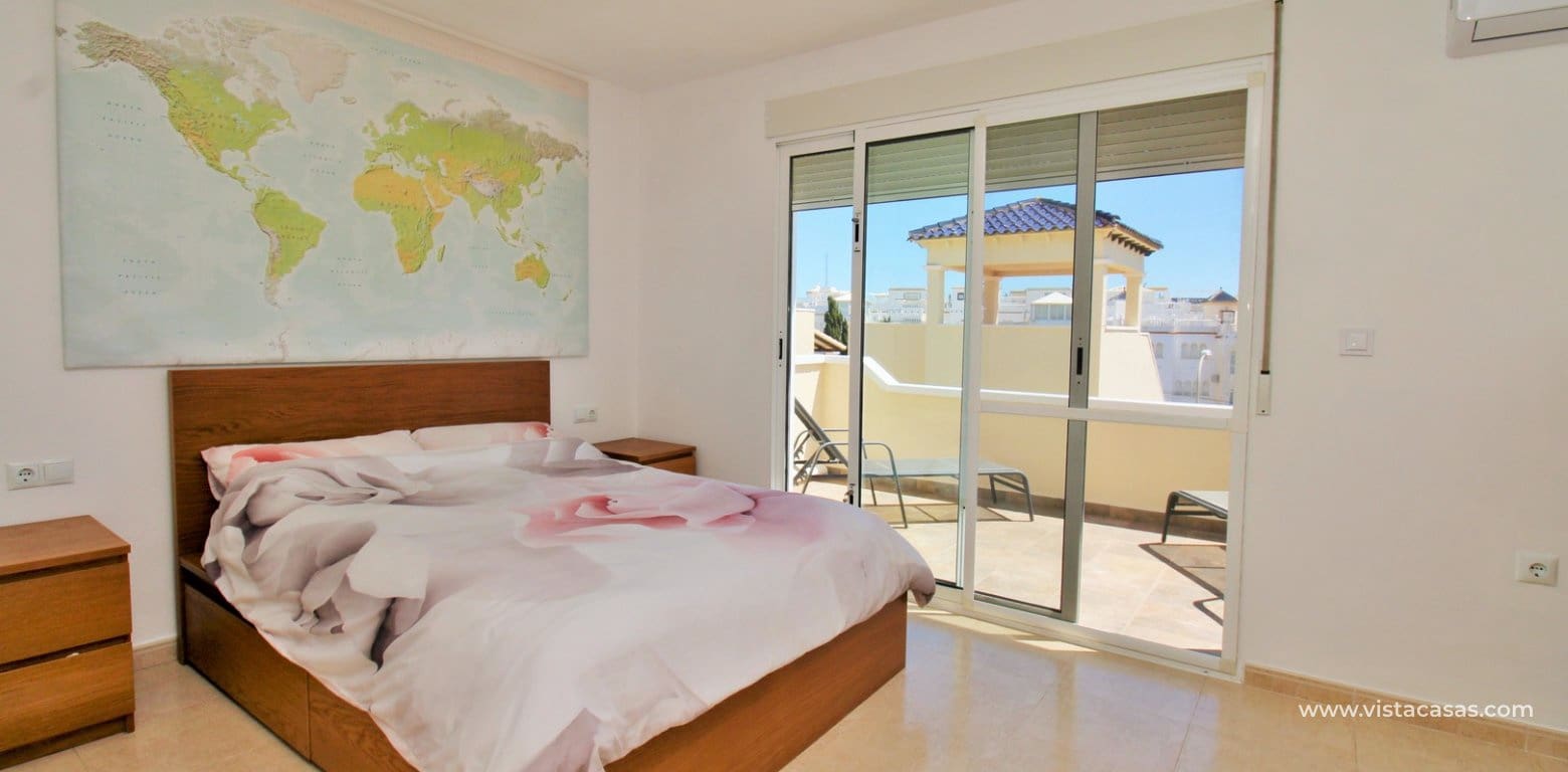 3 Zimmer Haus zu verkaufen in Villamartin mit Pool - 219.000 € (Ref: 9784461)