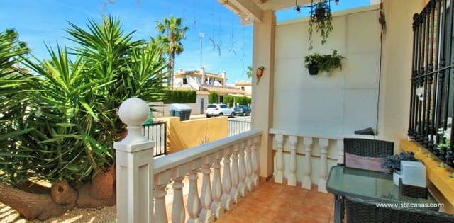 3 bedroom Townhouse for sale in Villamartin, Orihuela with pool - € 199,950 (Ref: 9787565)